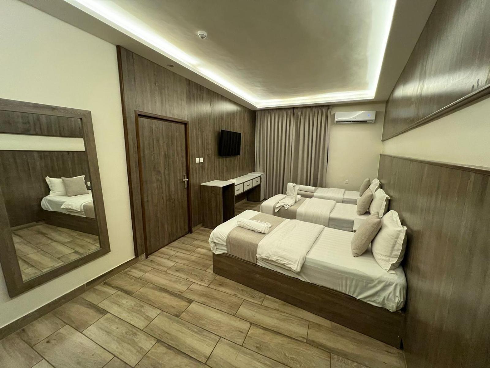 Sky Hotel Aqaba Extérieur photo