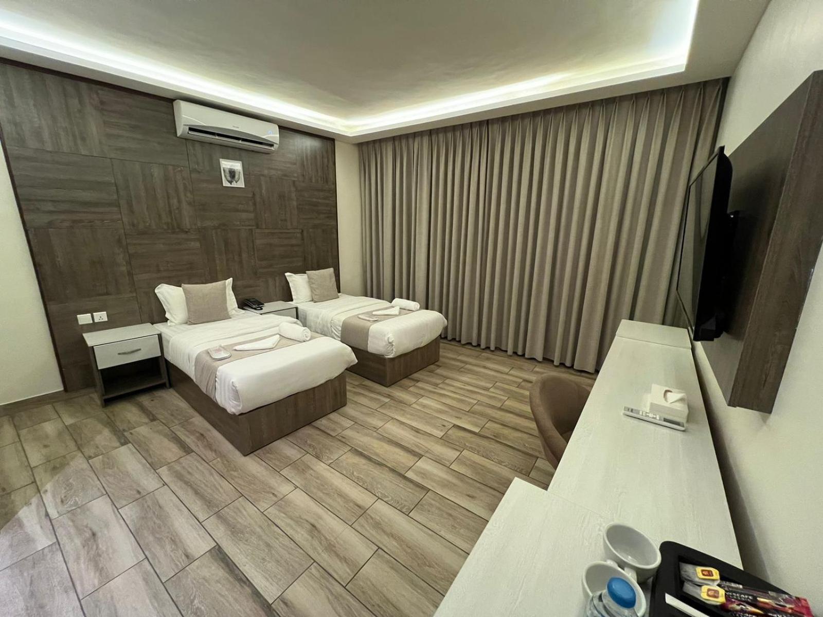 Sky Hotel Aqaba Extérieur photo